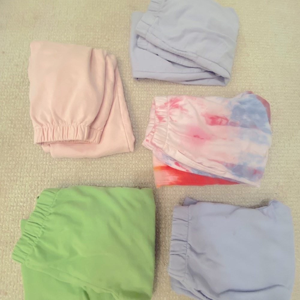 5 pairs of brandy Melville and John Galt Rosa Sweatpants